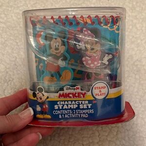 Disney’s Mickey and Minnie mouse character stamp set with Activity pad NEW